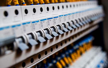 ترانزیستور (Transistor)